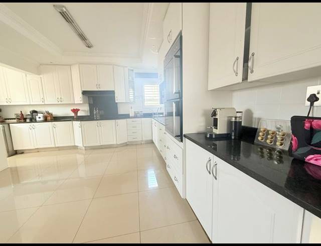 5 BEDROOM HOUSE FOR SALE IN VANDERBIJLPARK SW 5